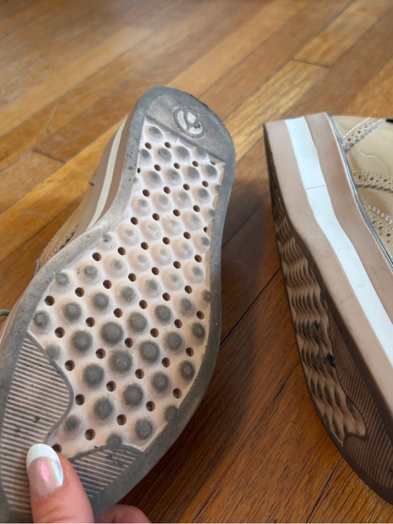 Patent Leather Brogue Oxford Lace-Up Flats in Beige - Picture 6 of 9